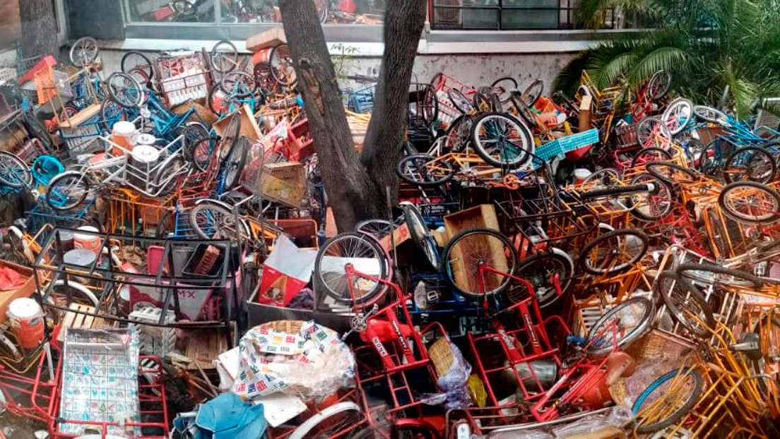 Un funcionario mexicano presume de la destrucción de 140 triciclos de vendedores ambulantes y la Red estalla