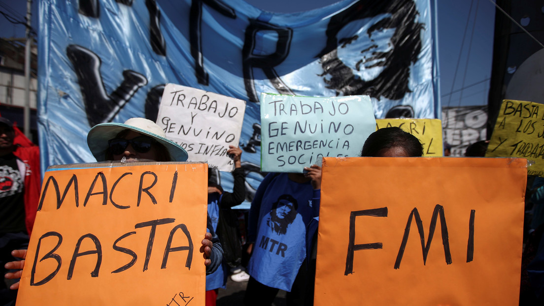 "Optimismo indebido": El FMI señala las razones del colapso económico en Argentina durante la era Macri