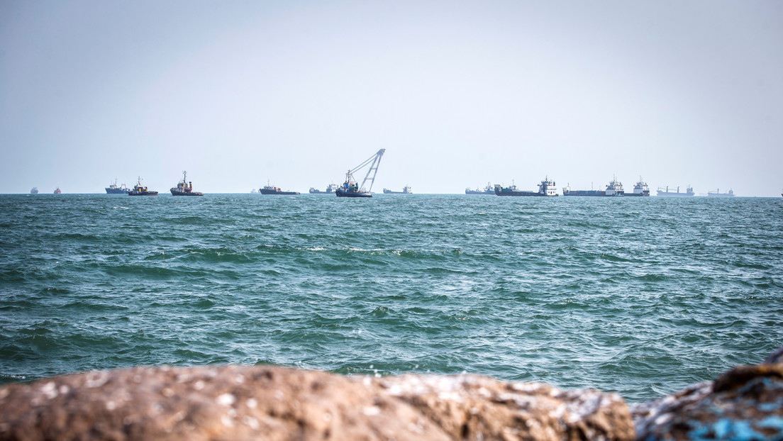 Irán anuncia que detuvo un barco emiratí que violó sus aguas territoriales