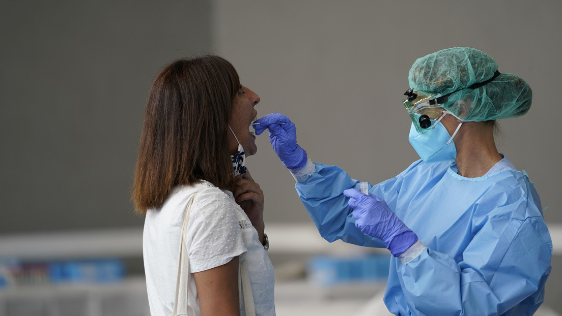 "Que nadie se confunda, las cosas no van bien": España advierte del fuerte repunte de casos de coronavirus