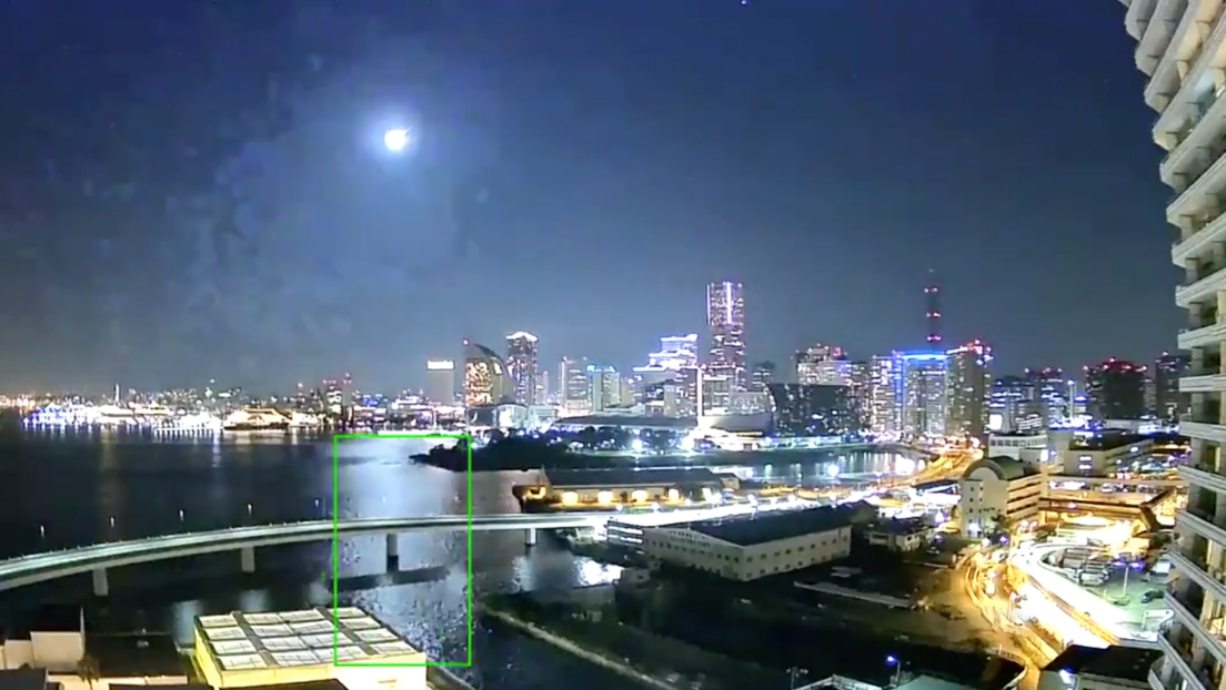 VIDEO: Un meteorito "brillante como la luna llena" ilumina el cielo nocturno sobre Japón