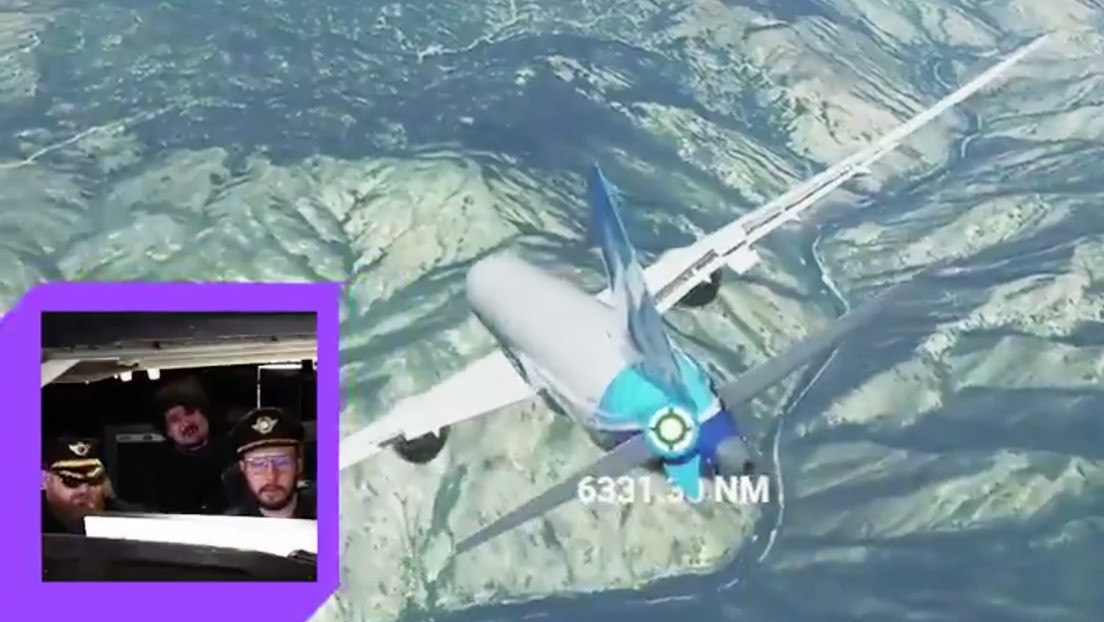 FOTOS, VIDEO: Dos 'gamers' completan un 'vuelo' de casi 16 horas entre Los Ángeles y Dubái disfrazados de pilotos