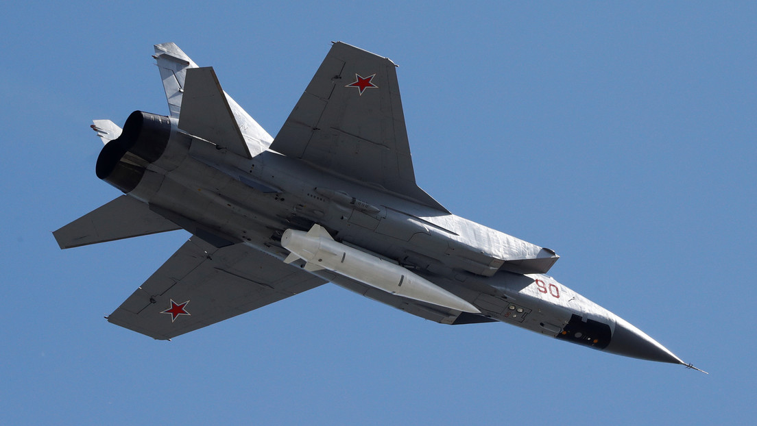 VIDEO: Un caza ruso MiG-31 realiza un vuelo en la estratosfera