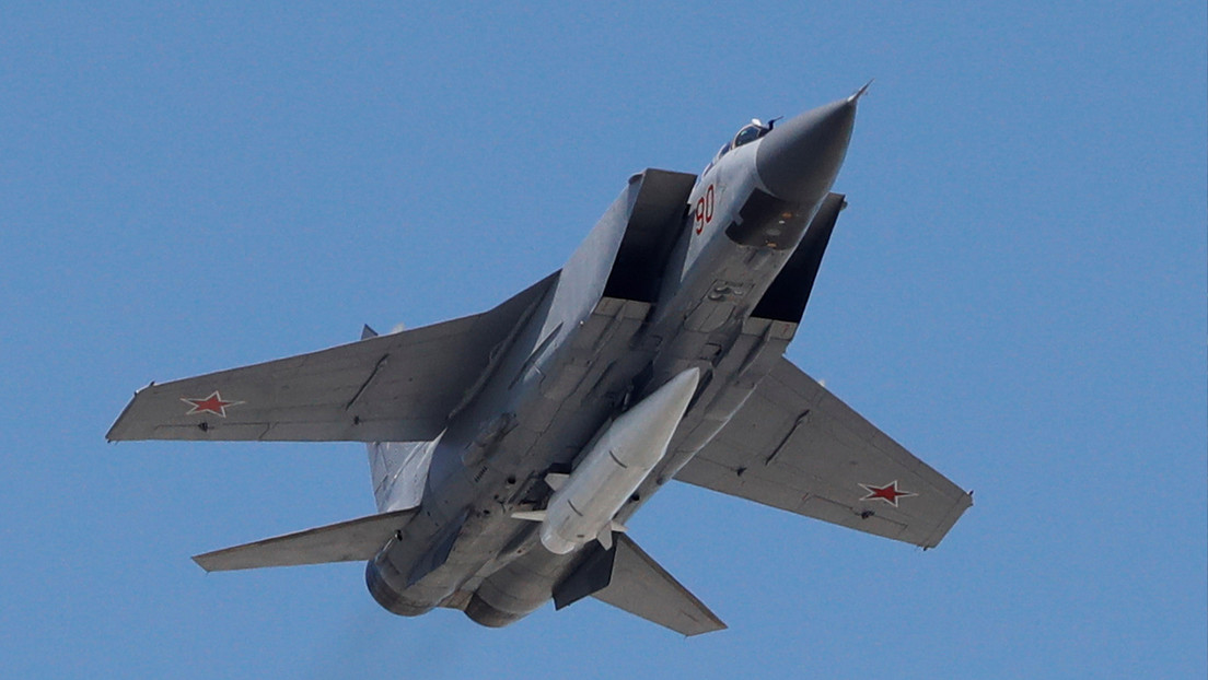 Avión MiG-31