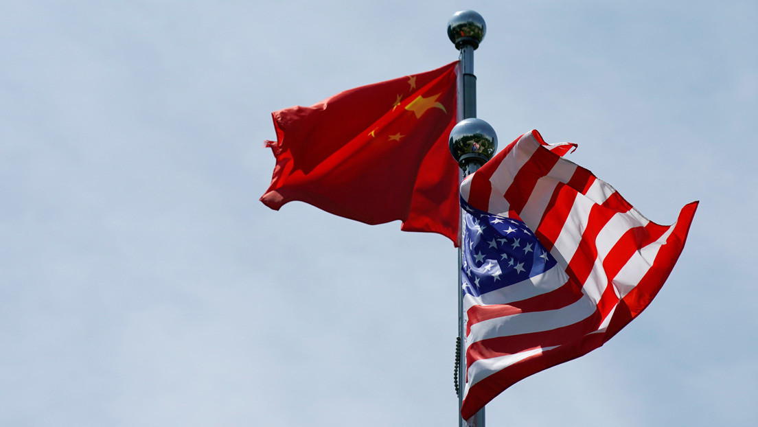 EE.UU. incluye en la lista negra a 24 compañías chinas por "ayudar a construir islas militares" en el mar de China Meridional