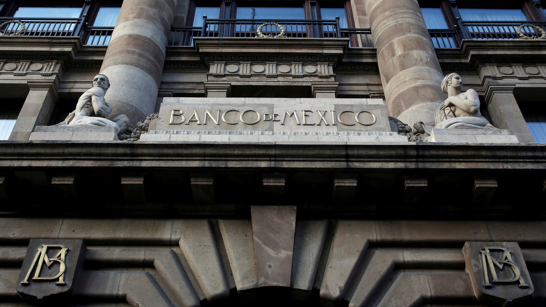El Banco de México estima que la economía podría contraerse hasta 12,8 % durante 2020