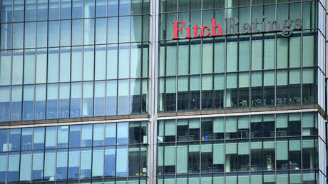 Fitch rebaja a "negativa" las perspectivas de deuda para EE.UU.
