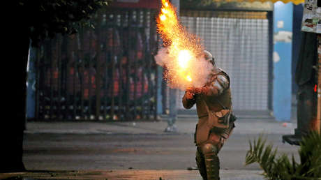 Condenan a cinco años de libertad vigilada al carabinero que lanzó una lacrimógena contra la cabeza de un manifestante