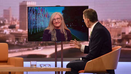 VIDEO: Portavoz de la OMS es interrumpida por un aullido de su perro durante una entrevista en vivo