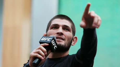 El luchador ruso Khabib Nurmagomedov promete a su próximo contrincante, Justin Gaethje, llevarlo al "océano más profundo y ahogarlo"
