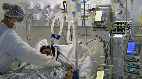 Critican al político brasileño que sugiere administrar ozono por vía rectal contra el covid-19