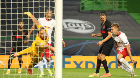 La 'cenicienta' alemana elimina al Atlético de Madrid de la Champions y no tardan en lloverle crueles memes al equipo español