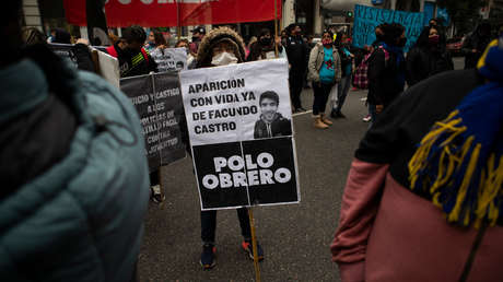 "Si Dios quiere y es su cuerpo, me llevo a mi niño a casa": la triste esperanza de la madre de Facundo, el joven desaparecido en Argentina