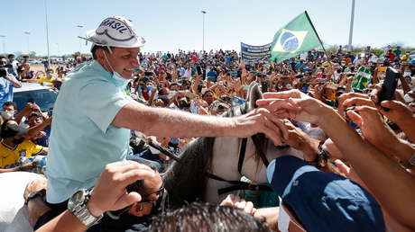 Diputados de Brasil tumban los vetos de Bolsonaro sobre el uso de mascarillas en espacios públicos y de protección a los indígenas