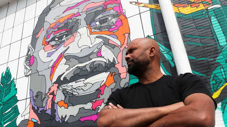 "Murió como George Floyd": Un hombre fallece tras ser asfixiado por un policía belga durante 18 minutos en un aeropuerto