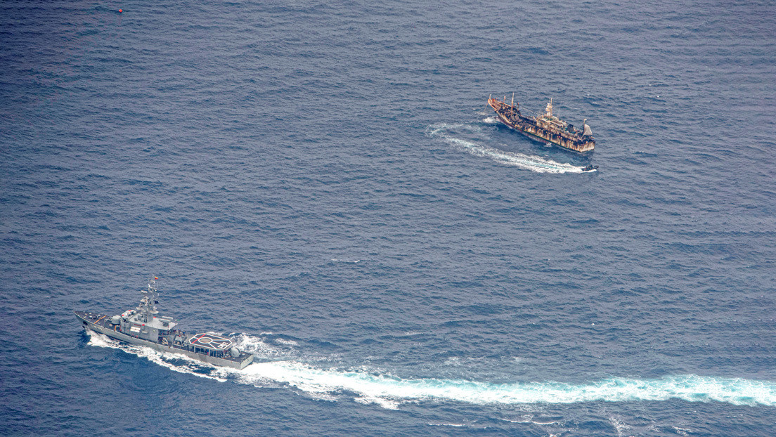 La polémica por la presencia de una flota de 340 barcos extranjeros cerca de las Galápagos y el debate sobre qué hacer para proteger el archipiélago