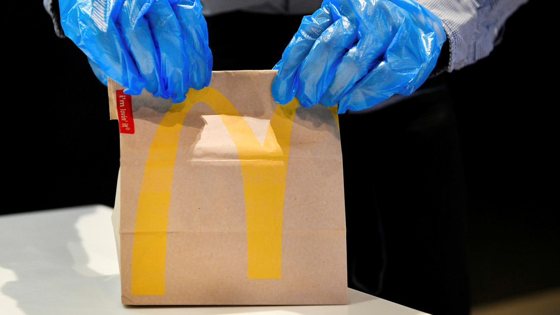 McDonald's podría tener que pagar millones de dólares por no permitir a su personal hacer recesos para ir al baño