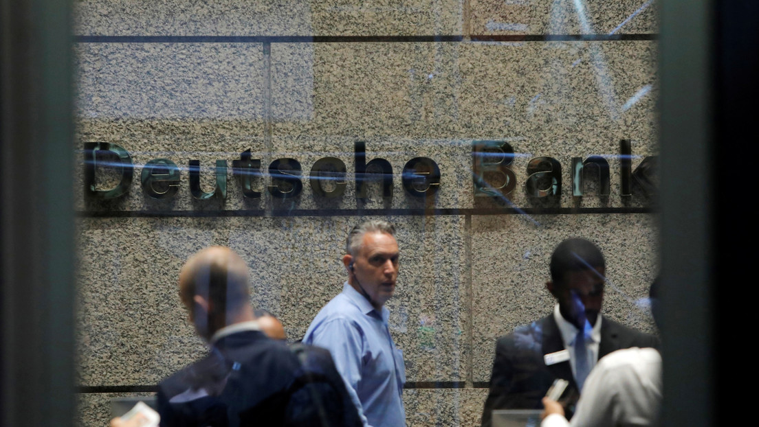 EE.UU. multa a una subsidiaria de Deutsche Bank por violar las sanciones contra Rusia