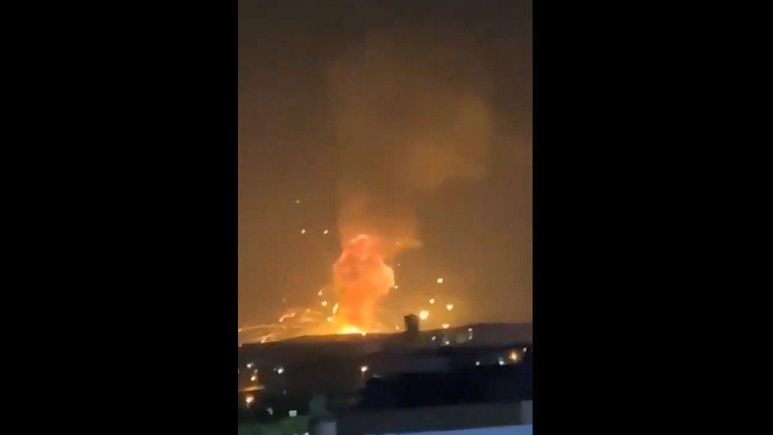 VIDEOS: Una fuerte explosión se produce en una base militar en Jordania