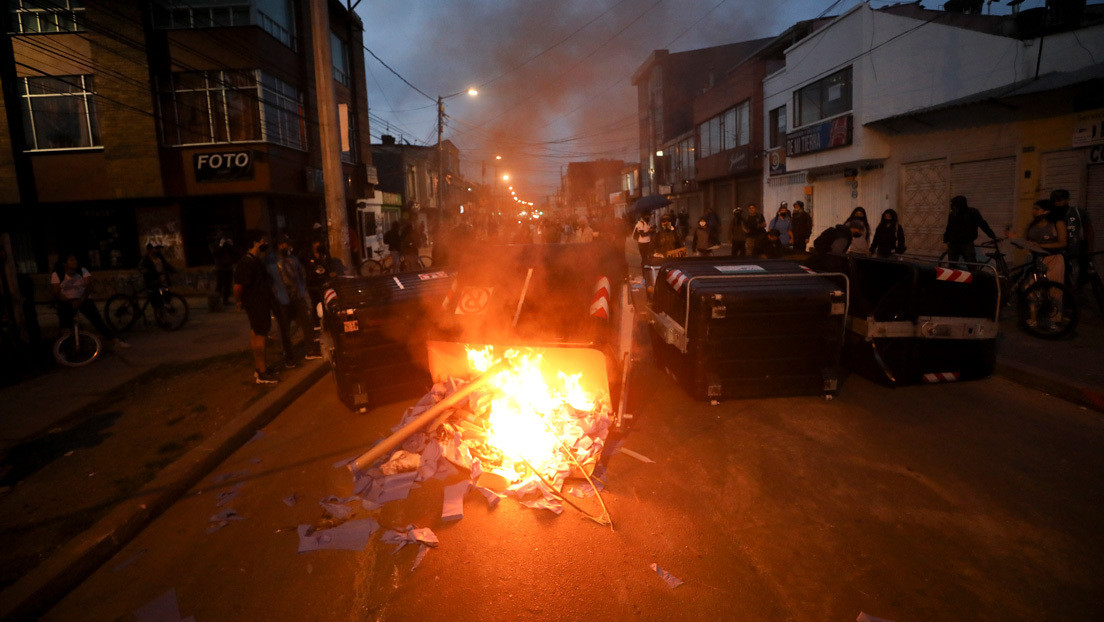 Una mujer que falleció tras ser atropellada por un bus eleva a 11 el número de muertes en las protestas contra la violencia policial en Colombia