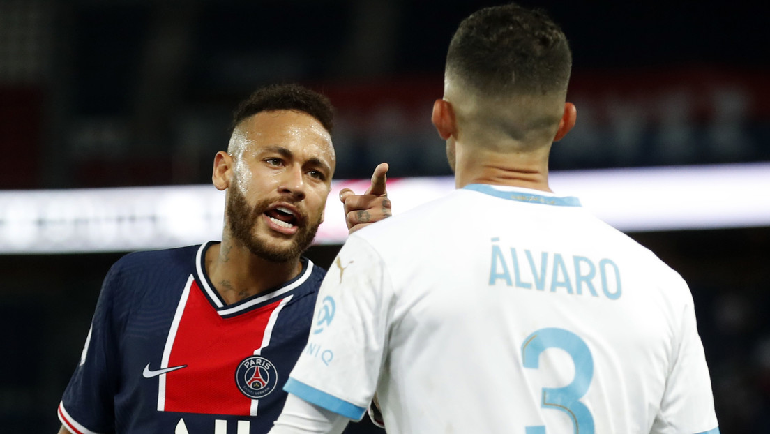 "Lamento no haberle pegado en la cara": expulsan a Neymar por agredir a un jugador por un presunto insulto racista en el 'clásico' francés (VIDEOS)