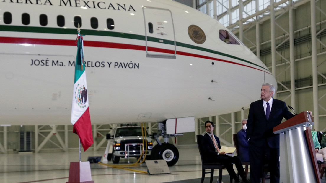 6 millones de 'cachitos' y una crítica a la opulencia: México celebra el sorteo simbólico del lujoso avión presidencial