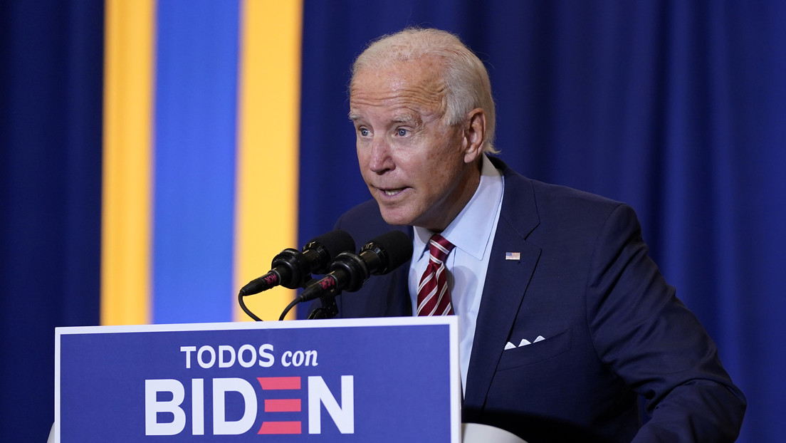 Biden se mueve al ritmo de 'Despacito' para ganar el voto latino en Florida (VIDEO)