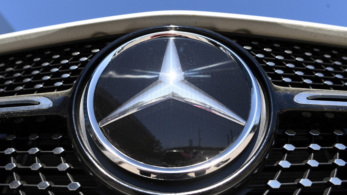 Multan a Mercedes Benz con 1.500 millones de dólares por hacer trampas en las pruebas de emisiones