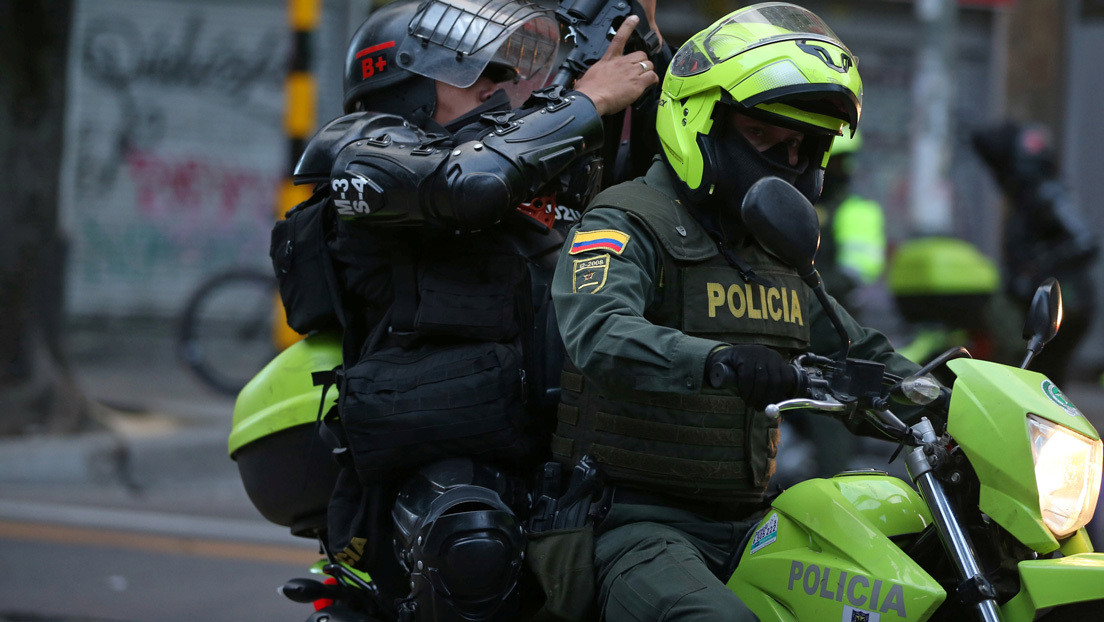 Se entrega el segundo policía relacionado con la muerte del colombiano Javier Ordóñez