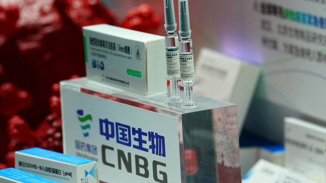China podría aprobar condicionalmente el uso de dos vacunas candidatas contra el coronavirus este año