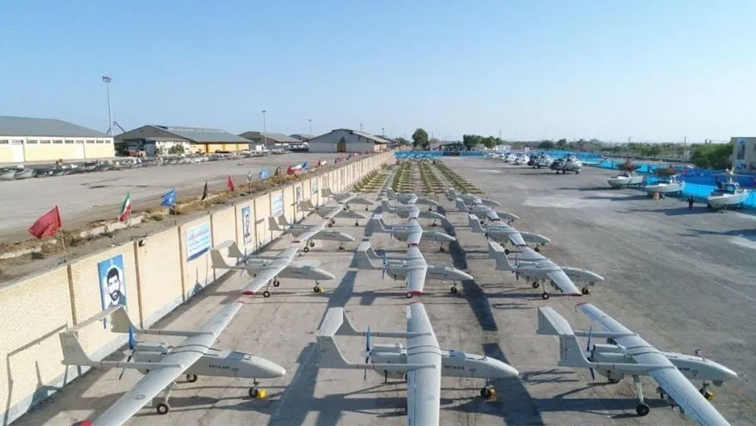 La Armada de los Cuerpos de la Guardia Revolucionaria de Irán recibe 188 helicópteros y drones de fabricación nacional