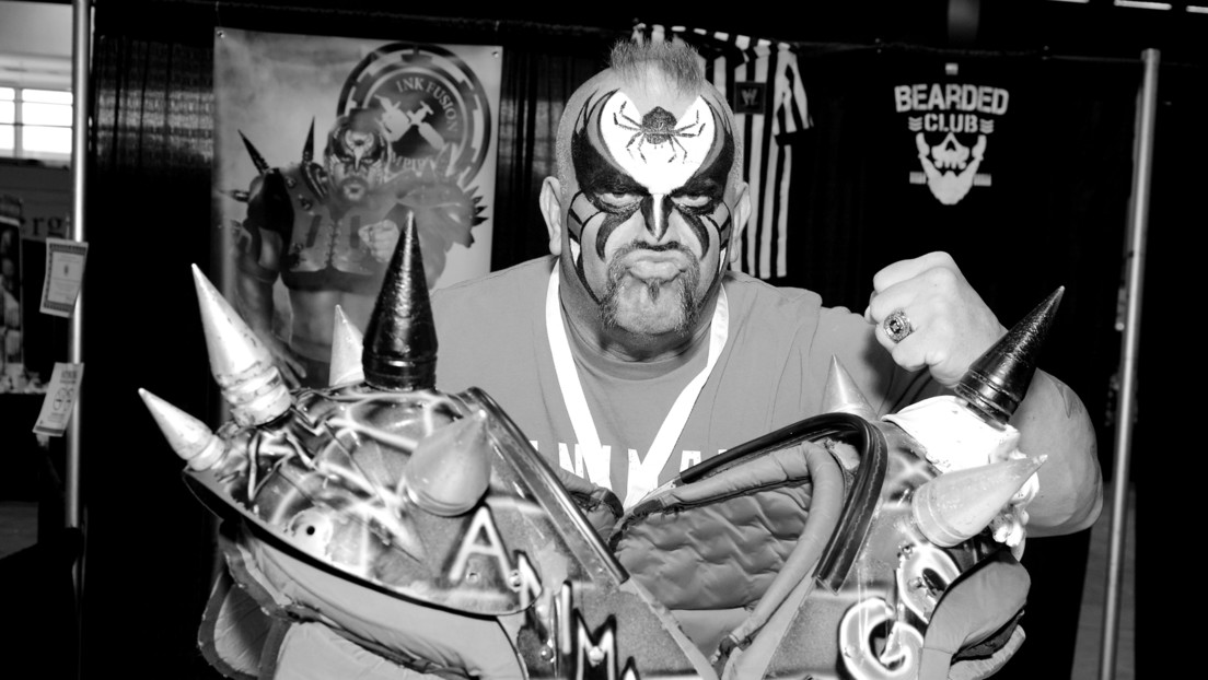 Fallece el luchador Road Warrior Animal, leyenda de la WWE, a los 60 años