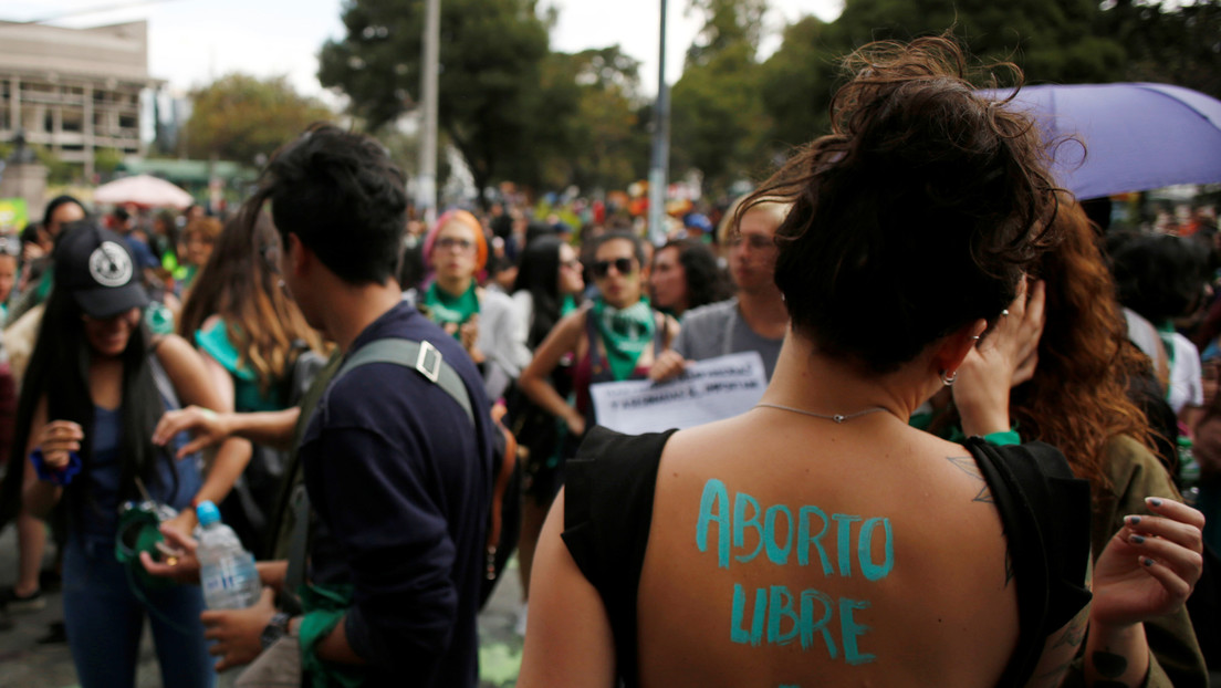 Lenín Moreno veta por completo la Ley del Código de la Salud, que despenalizaba en Ecuador el aborto bajo algunos supuestos