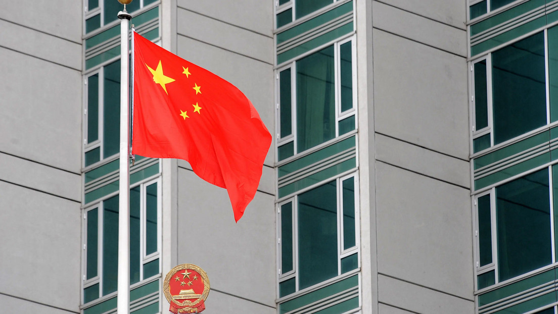 China tacha de "calumnias maliciosas" las afirmaciones de Pompeo de que su Consulado en Nueva York es un "centro importante de espionaje"
