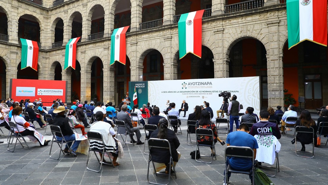 Las autoridades de México presentan un informe sobre el avance del caso Ayotzinapa a 6 años de la desaparición de los 43 normalistas