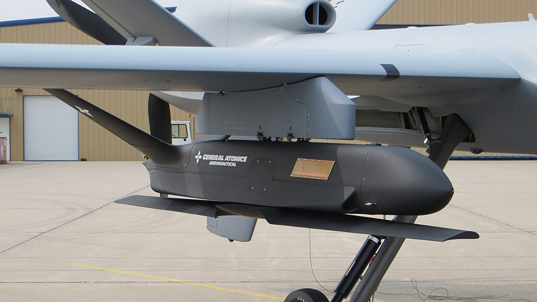 Someten a pruebas de vuelo a un dron lanzado desde otro dron, capaz de ser recuperado en el aire