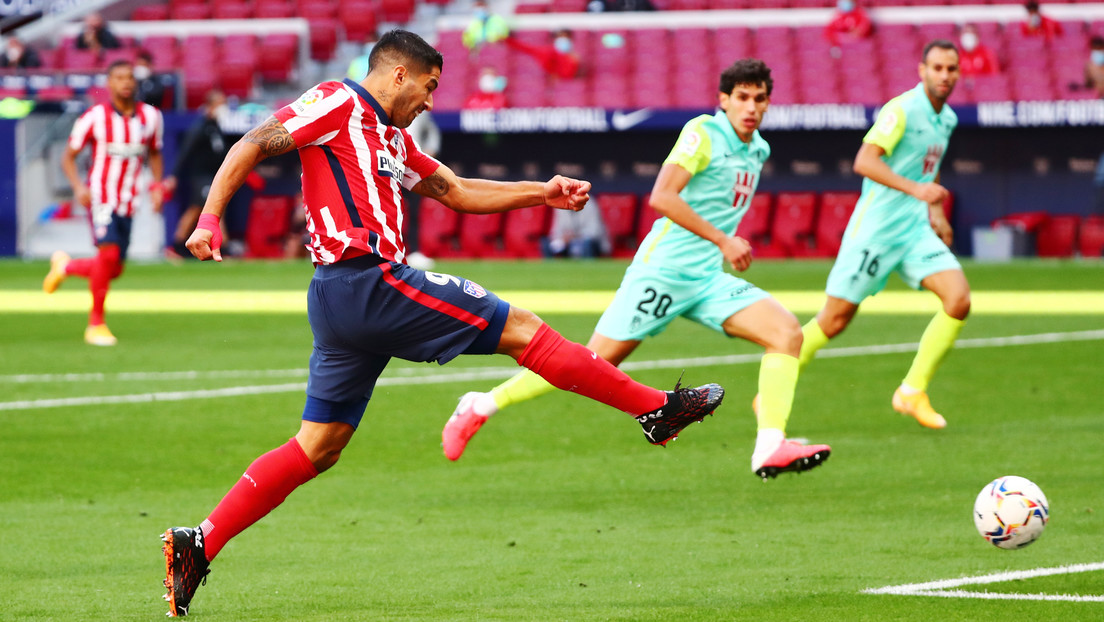 "Tengo sensación de felicidad": Luis Suárez debuta con el Atlético con un doblete (VIDEOS)