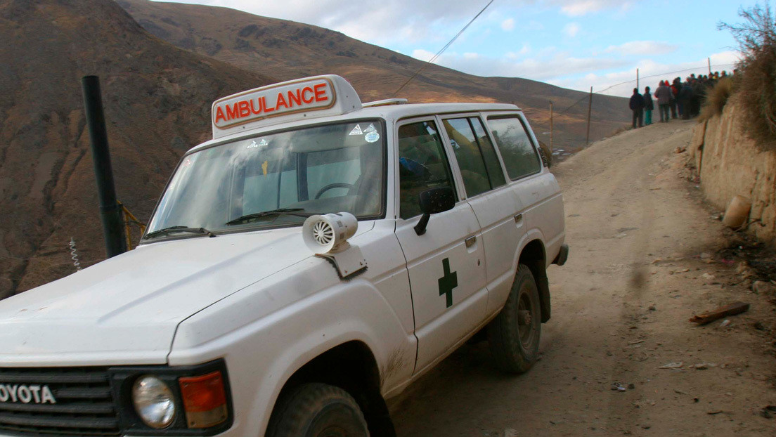 Al menos 19 muertos al precipitarse un autobús por un barranco al sur de Bolivia