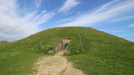 Descubren que las "casas de los muertos" del Neolítico se costruían 'boca abajo'
