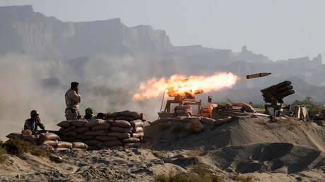 Alto militar iraní afirma que Teherán obligó a EE.UU. a retirar sus drones del estrecho de Ormuz tras iniciar ejercicios militares masivos en el área