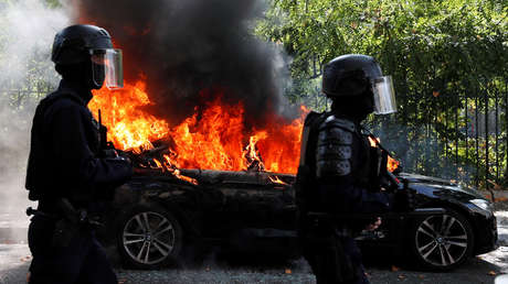 VIDEOS: Choques con la Policía, uso de gas lacrimógeno y más de 250 detenciones al retomar los 'chalecos amarillos' las calles de Francia