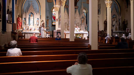 Un pastor de EE.UU. que rechazaba el uso de la mascarilla termina hospitalizado con covid-19