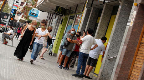 España suma más de 14.000 nuevos contagios de coronavirus, 4.697 diagnosticados en las últimas 24 horas