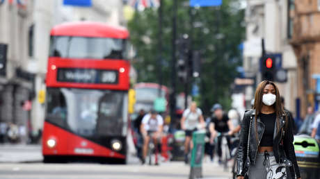 El principal asesor científico del Gobierno británico advierte que a mediados de octubre Reino Unido podría registrar 50.000 casos diarios de covid-19