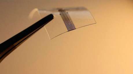 Crean un prototipo de un implante impreso en 3D que conecta el cerebro a una computadora y podría ayudar a personas con parálisis