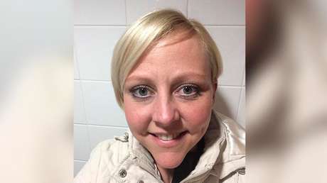 Una policía muere arrollada por un tren mientras hablaba por teléfono con sus padres, que habrían logrado convencerla de no suicidarse momentos antes