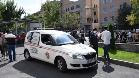 Azerbaiyán denuncia 10 muertes entre civiles y 30 heridos por ataques armenios en Nagorno Karabaj