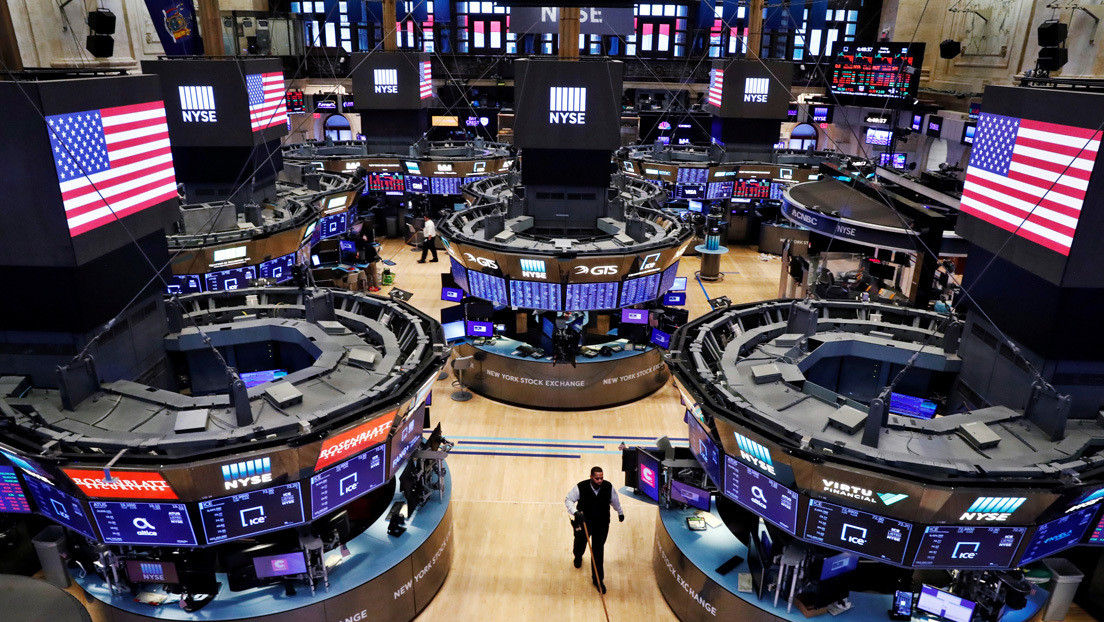 El S&P 500 cae un 0,9 % y el NASDAQ un 1,2 % al abrir los mercados en EE.UU.