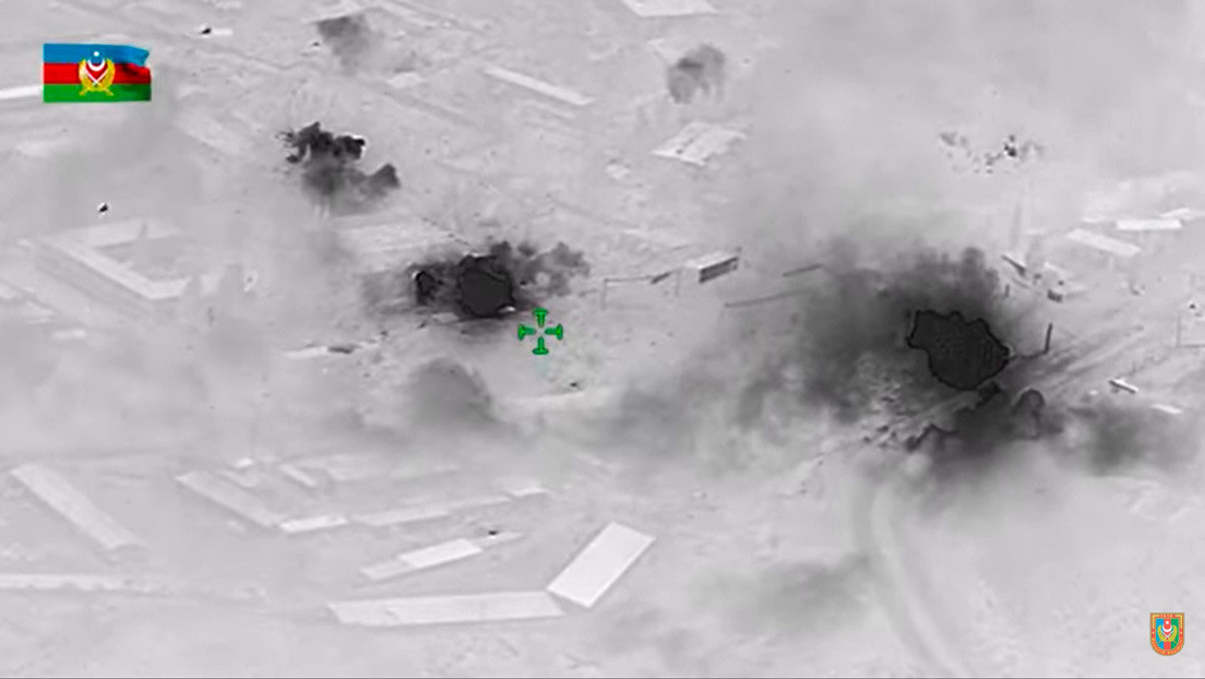 VIDEO: El Ejército azerí bombardea una base militar armenia en Nagorno Karabaj