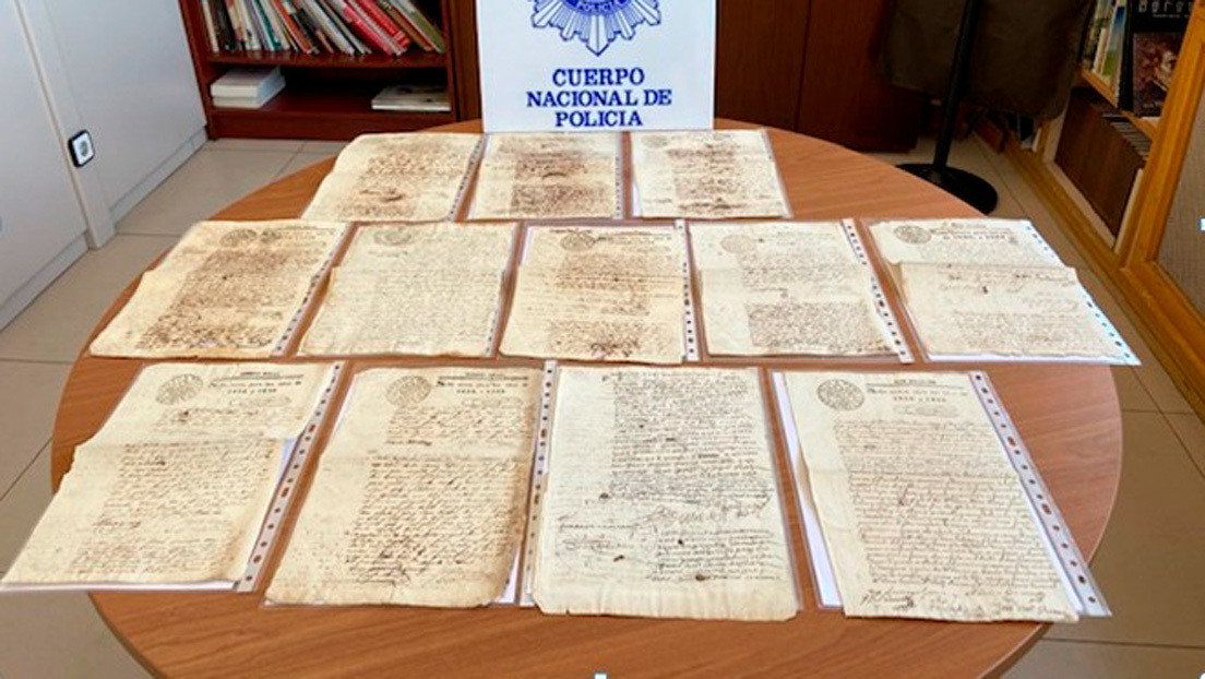 Recuperan en España 28 manuscritos del Virreinato del Perú que estaban a la venta en una plataforma de subastas